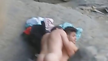 Djevojka je došla na masažu amateur mom porno
