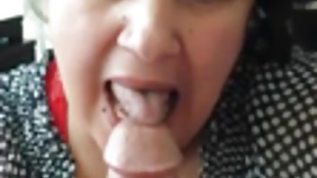 Dvostruki blowjob sa završetkom na licu porno anime film Natalije Nemchinove