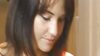 Ova pilić preferira masažu za porno gratis xxx free seks