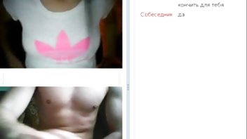 Rukuje bondage porno video ogromnim crnim pijetalom