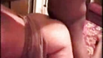 Djevojka s momkom ispunjava želje publike video sex filme