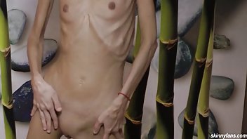 Momak Afrike i Bijele zabavlja se u filme gratis sex sobi prijatelja