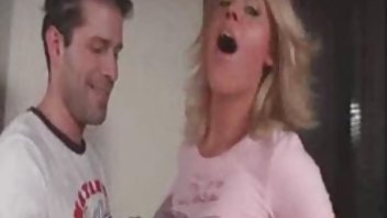 Aleksa Diamond voli spermu i porno molf seks u svim rupama