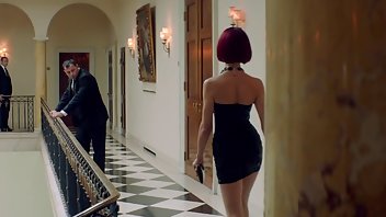 Seks sexi film porno snimak dvoje mladenki iz provincije