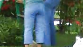 Crvenokosa pilić voli se jebati pred porno film 4k objektivom kućne kamere